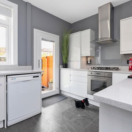 Crewe Apartment - 2 Bed, Free Off Street Parking And Private Garden Édimbourg Extérieur photo