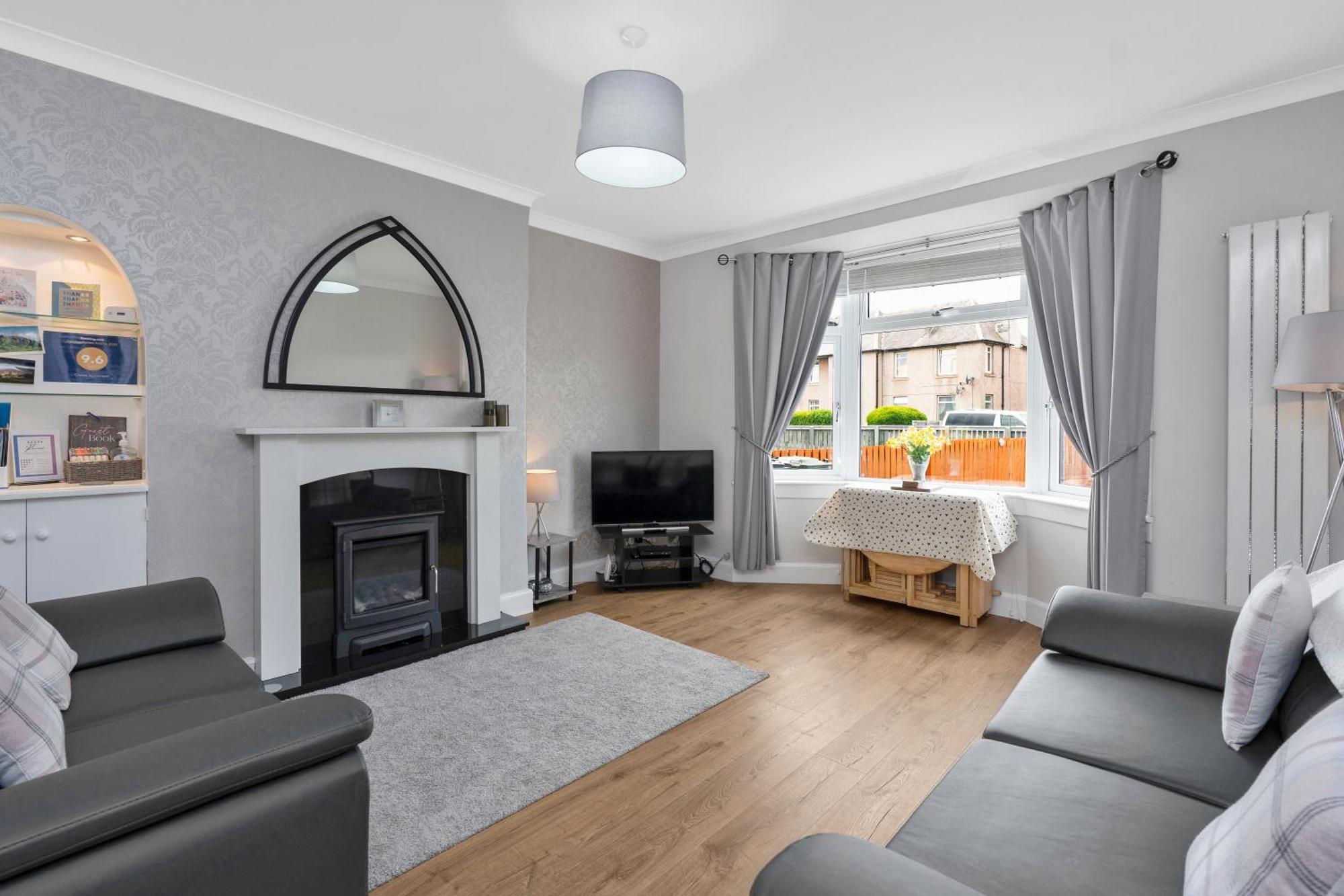 Crewe Apartment - 2 Bed, Free Off Street Parking And Private Garden Édimbourg Extérieur photo
